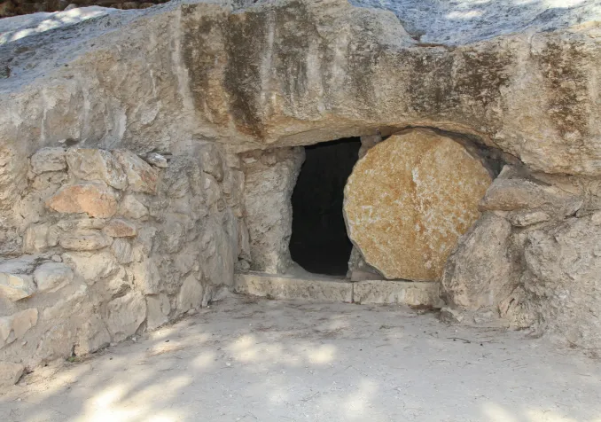 Quand le Christ nous invite dans un tombeau © iStock