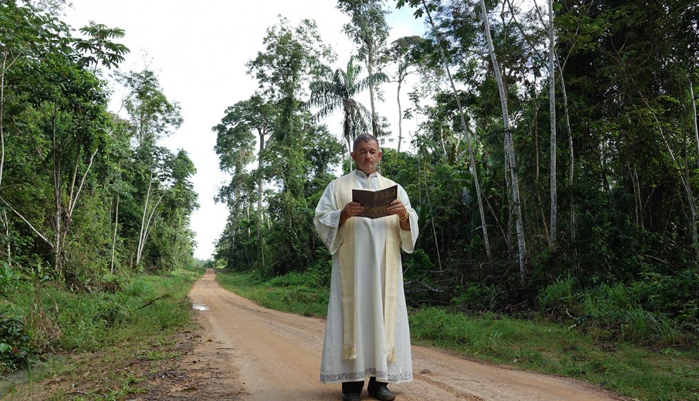 ©Jean-Claude Gerez ©Jean-Claude Gerez / Un synode pour lʹAmazonie en feu