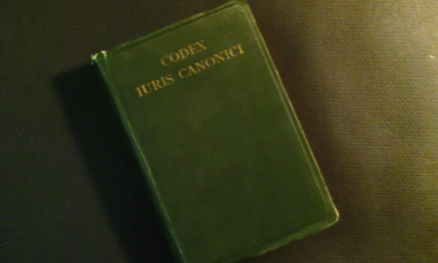 Le code de Droit canonique ©Tbook., CC BY-SA 2.5 Wikimedia Commons