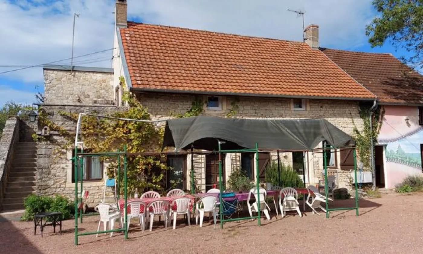 La ferme de la Chaux est un éco-hameau chrétien. D.R.