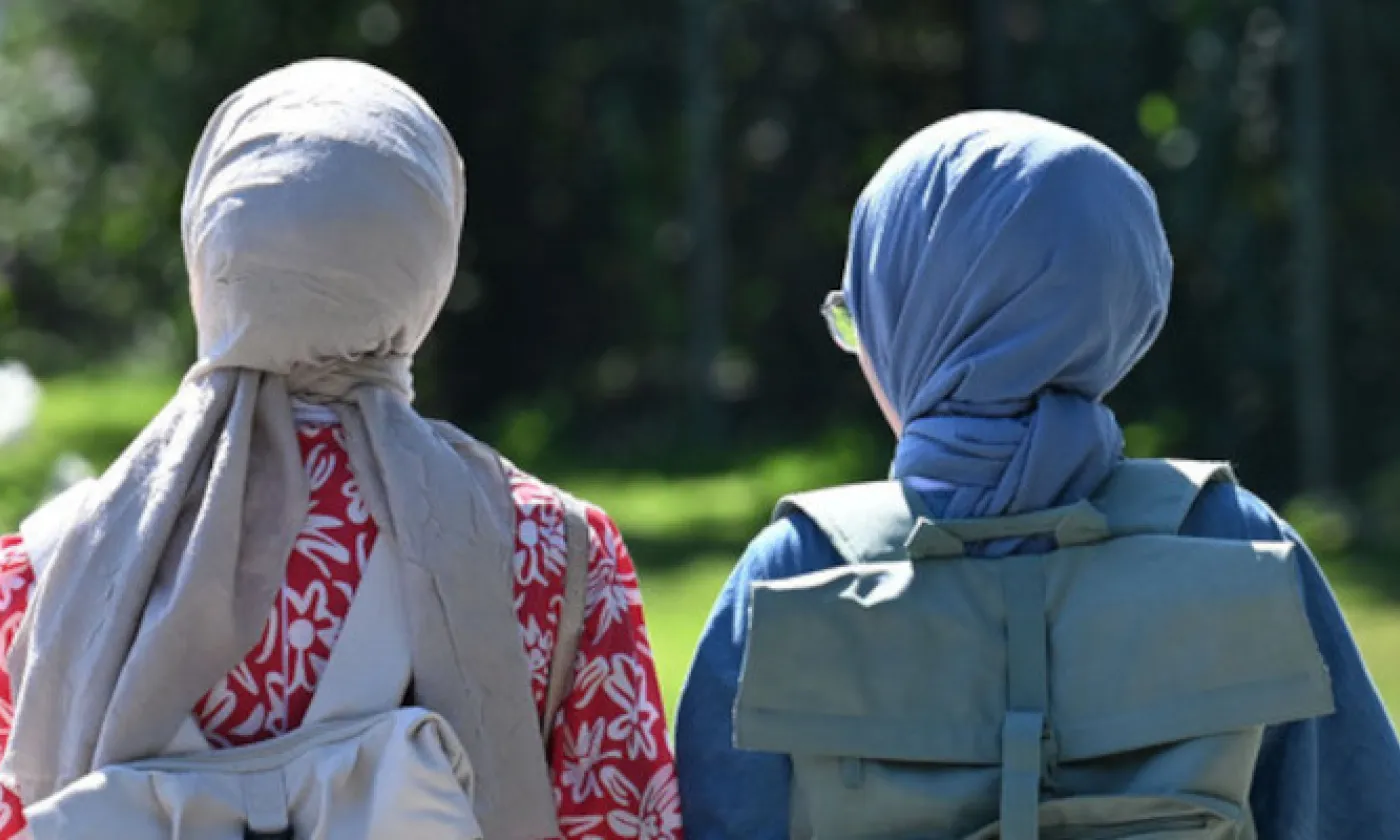 Des jeunes filles qui portent le voile KEYSTONE - HELMUT FOHRINGER