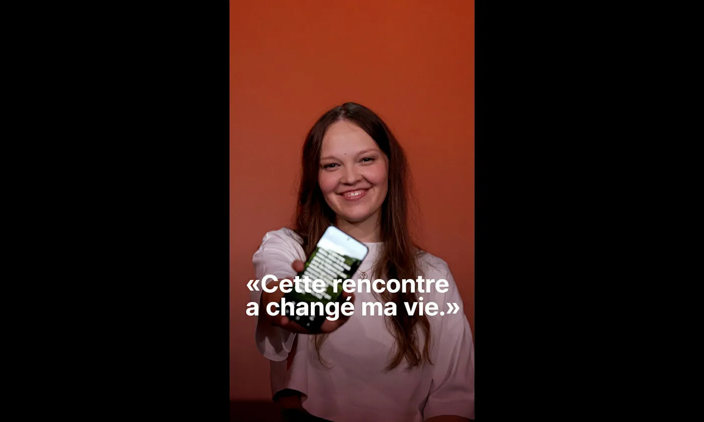 Sarah: «Cette rencontre a changé ma vie.» ©RTSreligion