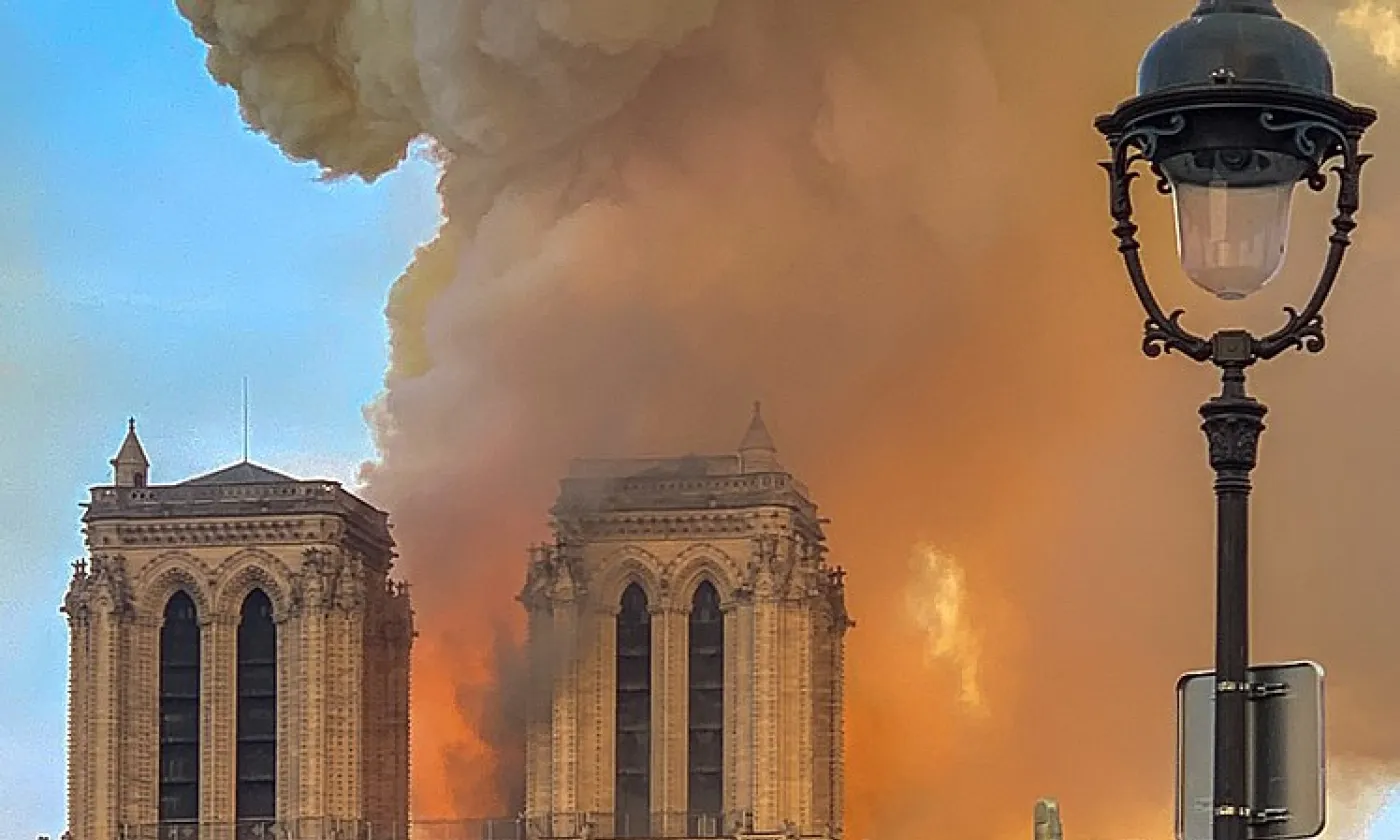 Notre-Dame de Paris en feu, lundi 15 avril 2019. DR