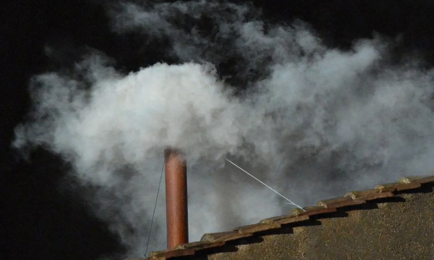 La fumée blanche annonçant l'élection du nouveau pape. ©Flickr / Diariocritico de Venezuela