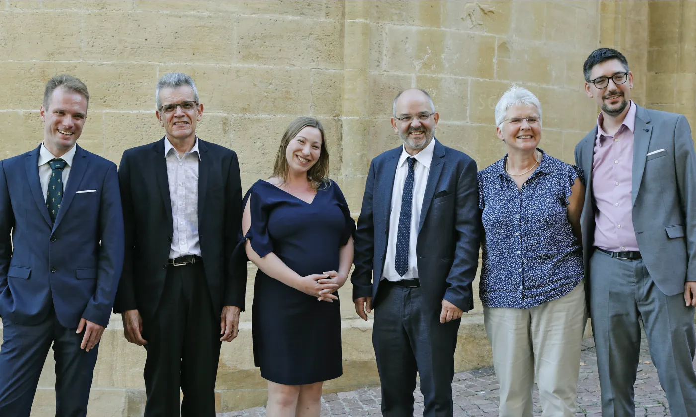 Le Conseil synodal. De gauche à droite: Adrien Bridel, Jacques Péter, Clémentine Miéville, Christian Miaz, Alice Duport, Yves Bourquin @Pierre Bohrer