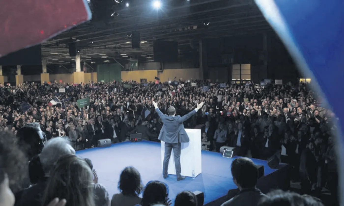 © Facebook / Emmanuel Macron