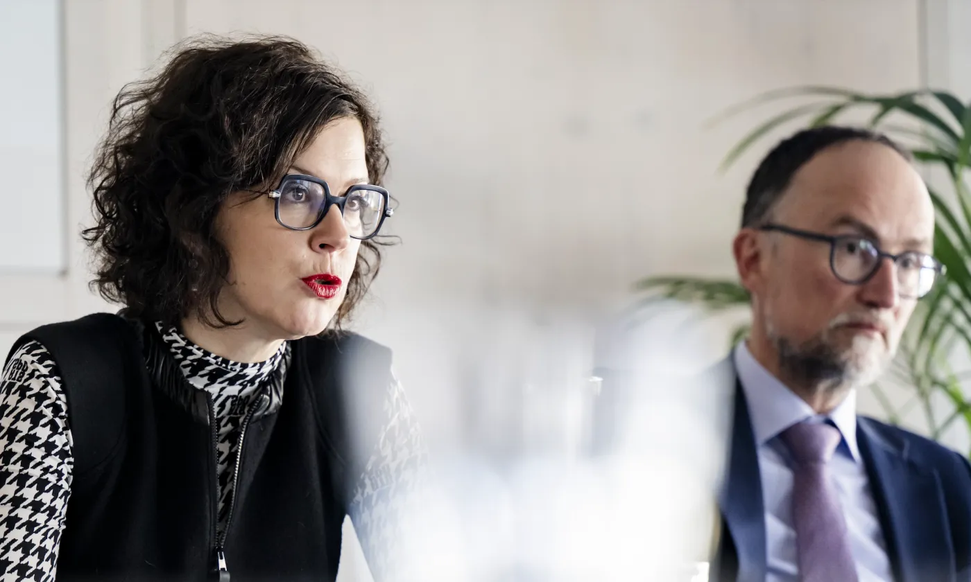 Christelle Luisier, présidente du Conseil d'Etat vaudois, et Jean-Luc Schwaar, directeur général du DITS Keystone