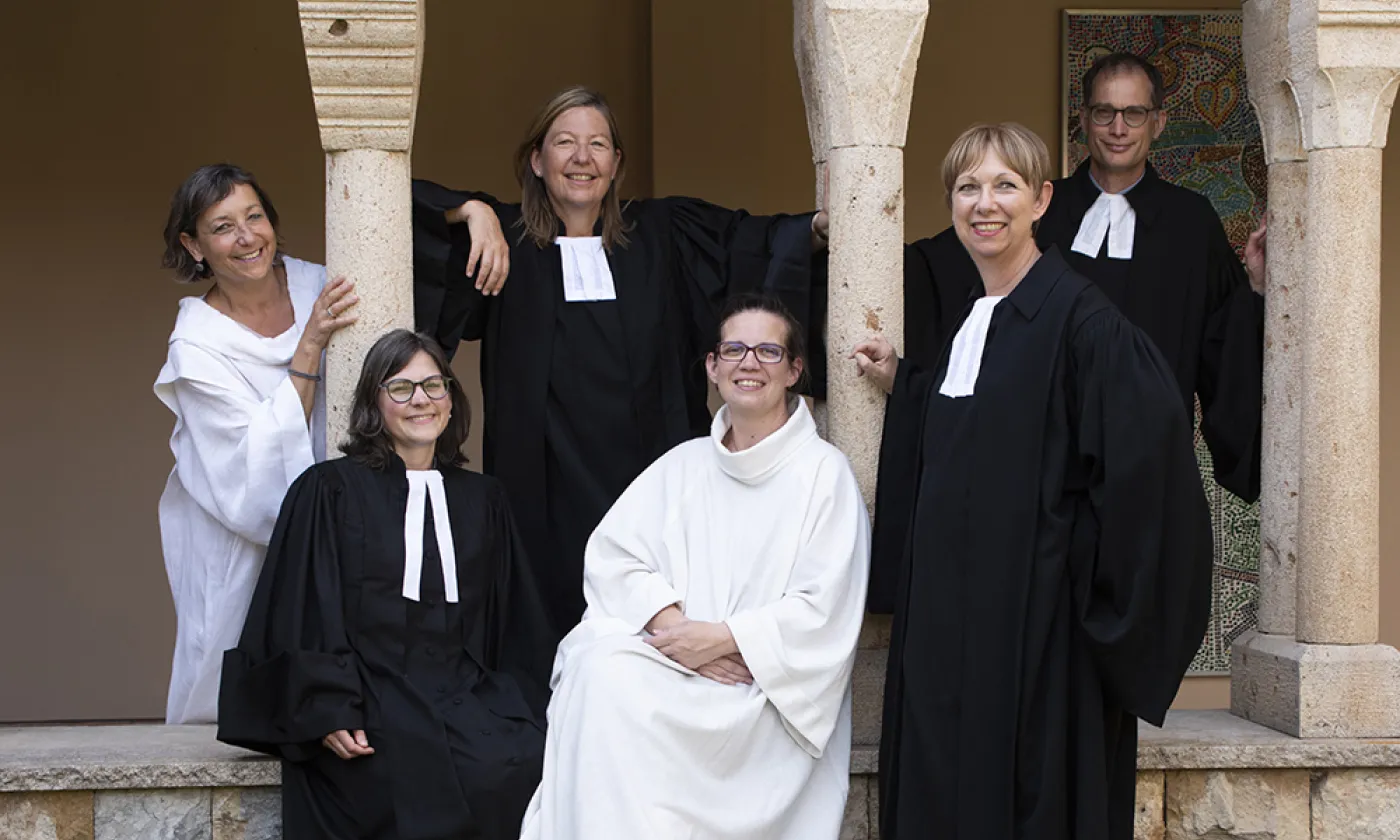 De g. à d. : Catherine Novet, Noémie Heiniger, Sabine Pétermann, Céline Michel, Isabelle Graesslé et Laurent Bader © DR