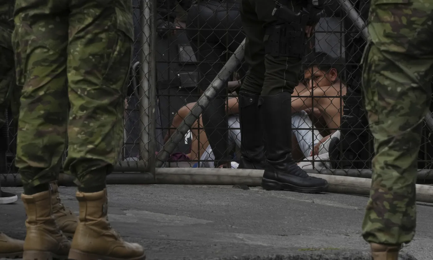 Les prisons équatoriennes ont été pendant des années une bombe à retardement. Depuis 2020, au moins 450 détenus ont été assassinés dans les prisons, souvent lors d'émeutes. Keystone