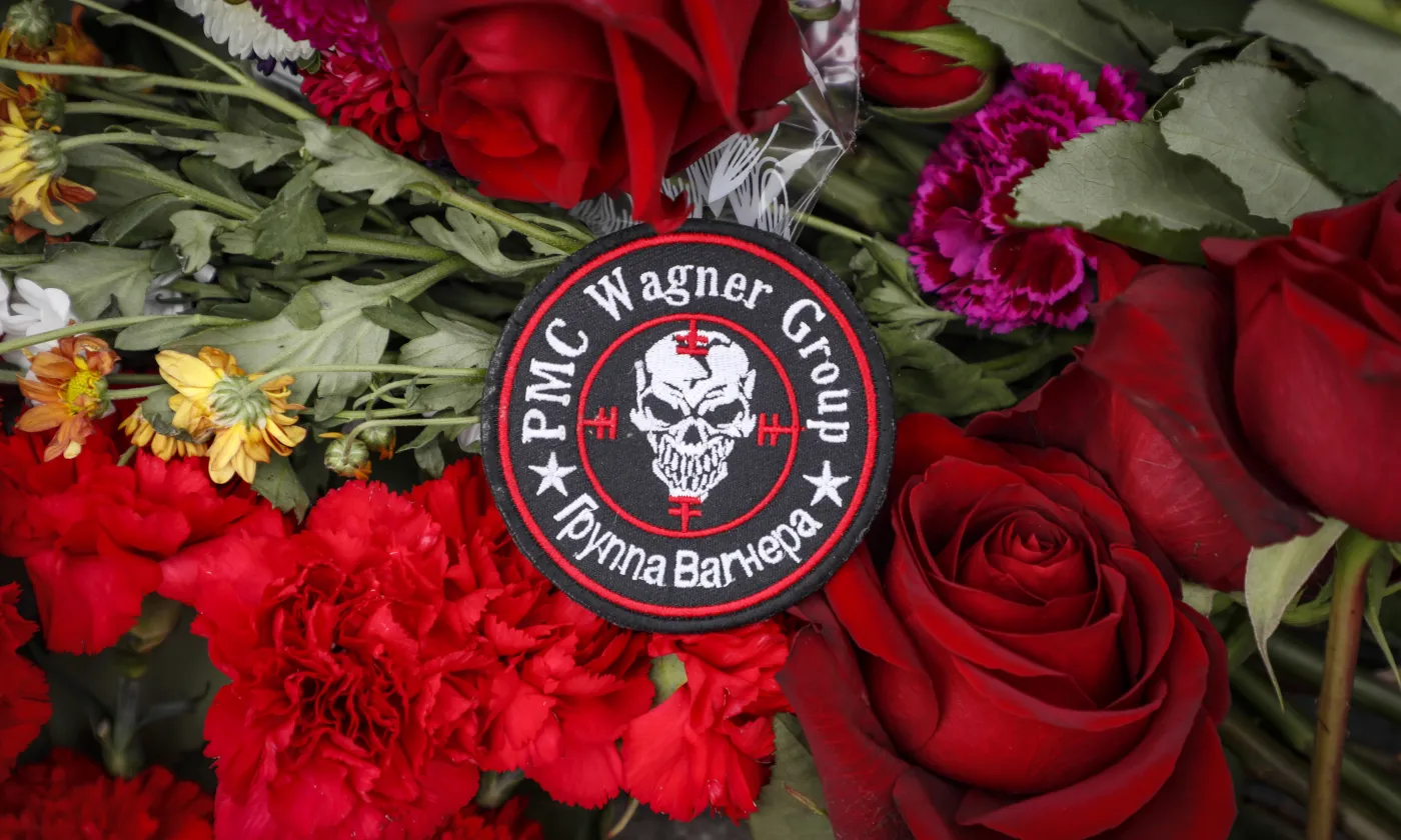 De leurs tatouages à leur mode d’exécutions, les mercenaires de Wagner révèlent leur adhésion au néo-paganisme slave et scandinave. Keystone