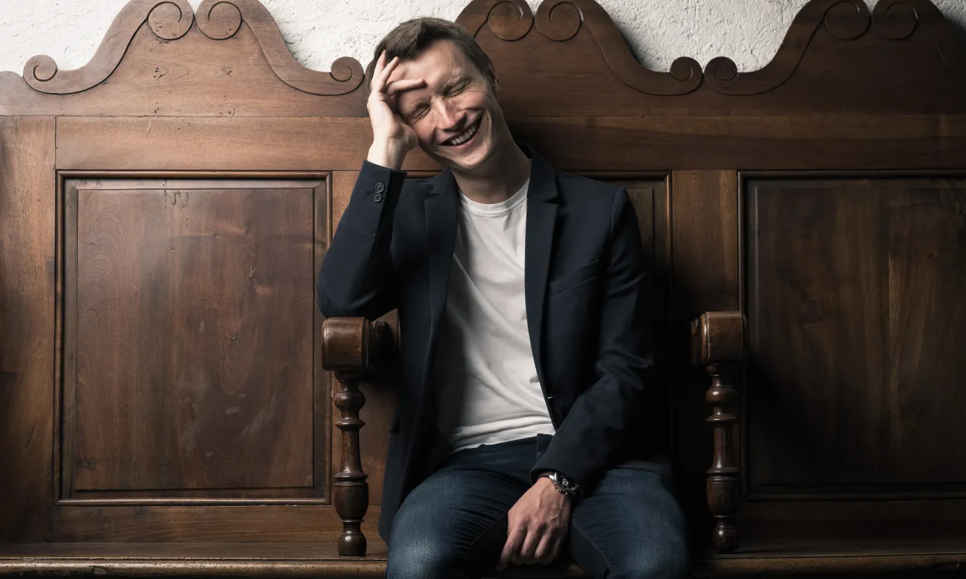 Guy-Baptiste est organiste titulaire au temple de La Tour-de-Peilz. En août, il deviendra le nouveau professeur d'orgue du Conservatoire de Lausanne. © Grégoire Fillion Guy-Baptiste est organiste titulaire au temple de La Tour-de-Peilz. En août, il deviendra le nouveau professeur d'orgue du Conservatoire de Lausanne. © Grégoire Fillion