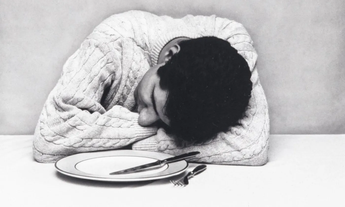 Photo de la série "Le Repas", autoportraits d’Olivier Christinat ©Olivier Christinat