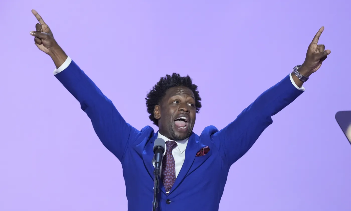 Le pasteur évangélique Lorenzo Sewell a été choisi par Donald Trump pour participer à son investiture ce lundi et délivrer sa bénédiction sur le mandat à venir. Keystone