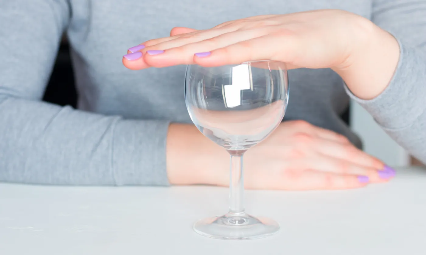 Avec 11,5 litres d’alcool pur par an par habitant, moyenne haute de l’OCDE, la marge pour la consommation de «sans alcool» en Suisse est encore importante. © iStock/itakdalee