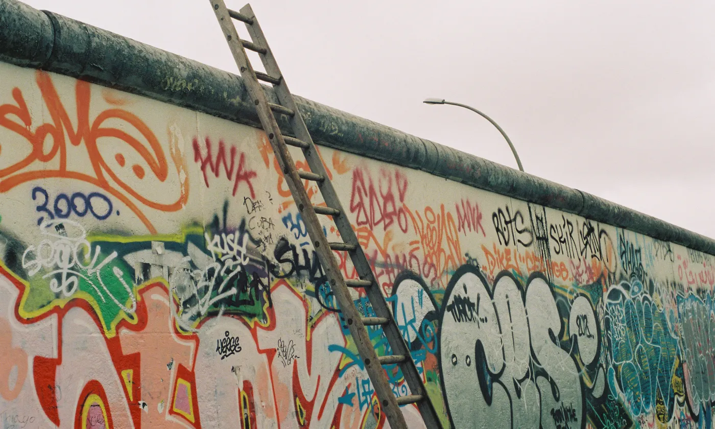 Le Mur de Berlin © iStock/NatalyaLucia