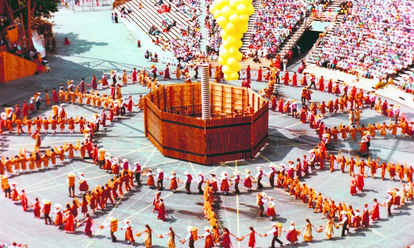 Le tableau du pressoir lors de la fête de 1977 © Roger Monnard / Collection Monnard