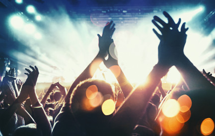En 2022, les jeunes réformés romands auront leur festival. Image d&#039;illustration. © iStock/gilaxia / En 2022, les jeunes réformés romands auront leur festival. Image d&#039;illustration. © iStock/gilaxia