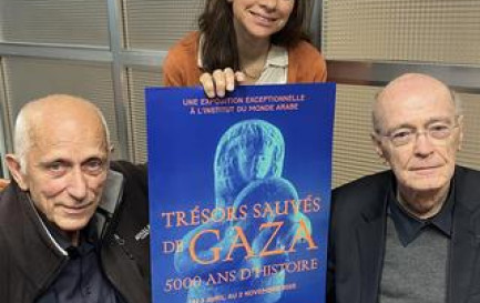 Photo, de gauche à droite : Jean-Baptiste Humbert, Marielle Fontanilles et Jean-Michel de Tarragon / (copyright Gabrielle Desarzens, RTSreligion)