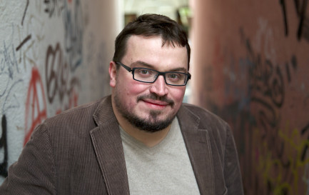 Joël Burri / ©Max Idje
