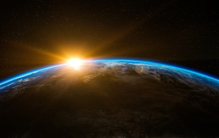 Lever de soleil sur la terre / Pixabay